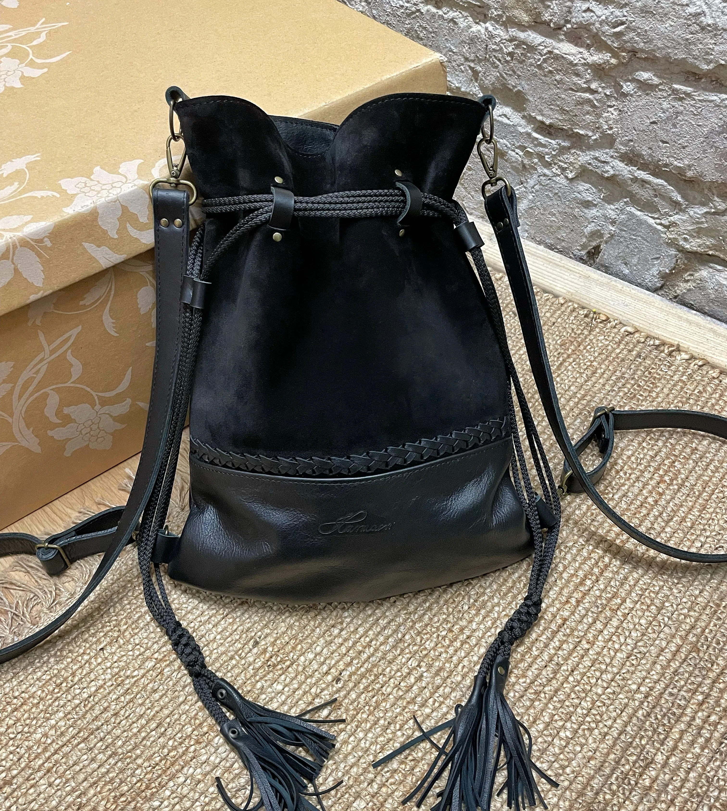 BRAIDED BLACK BACKPACK/TOTEBAG