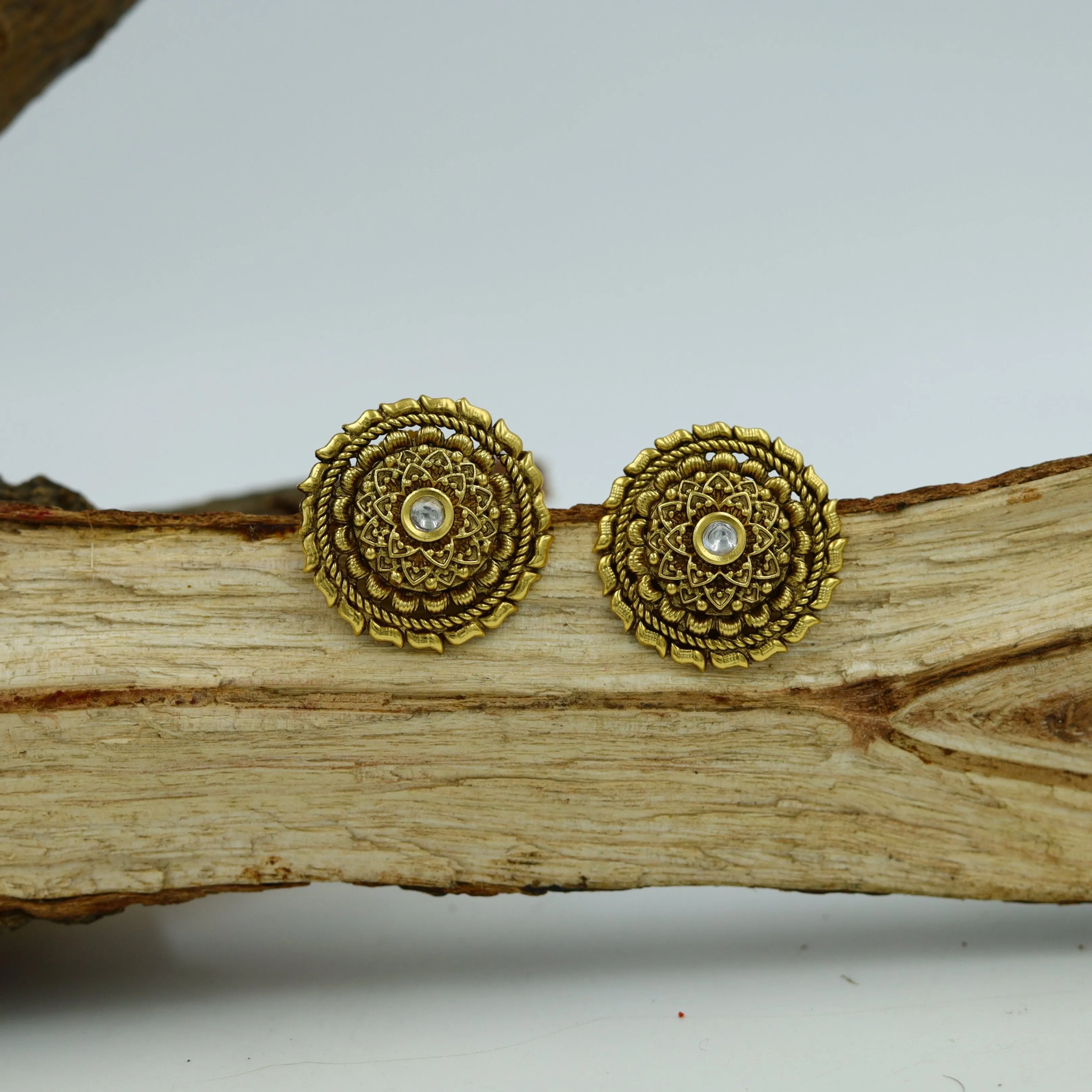 Tops/Studs Antique Earring 12346-28