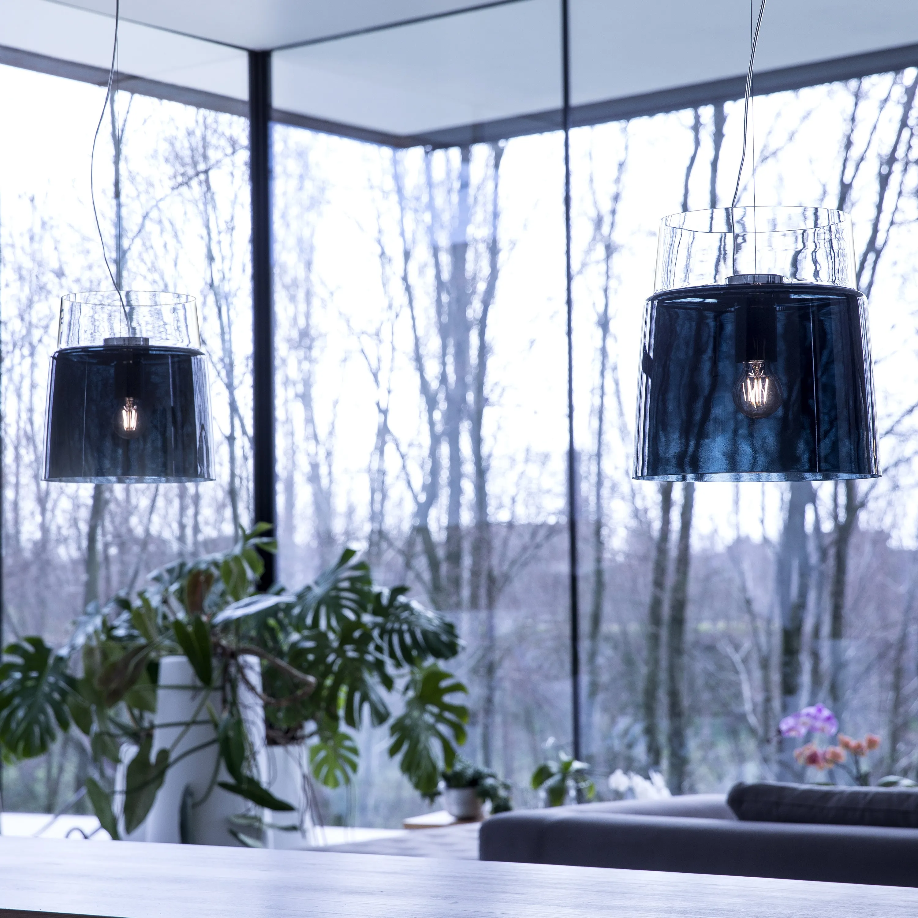 Vestale Suspension Light